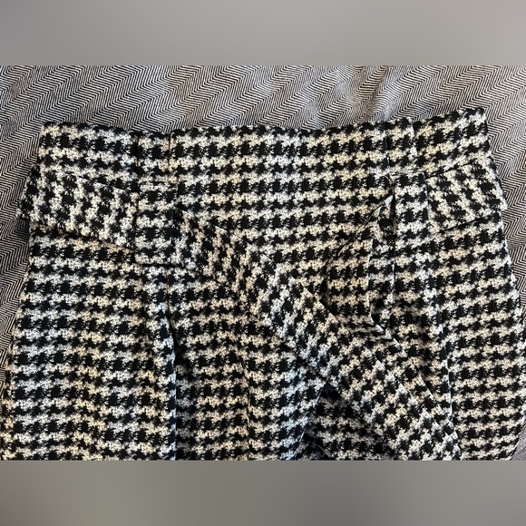 Express Houndstooth Skirt - Picture 5 of 5